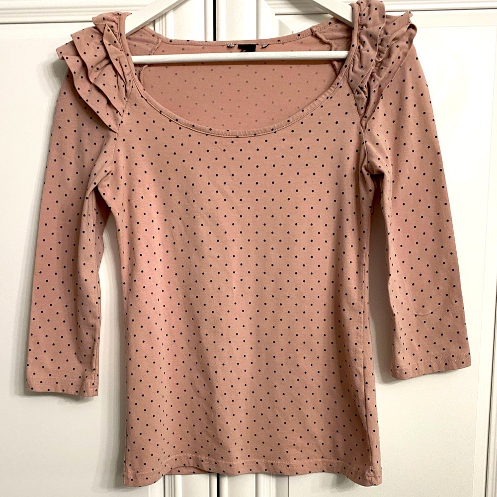 H&M Women’s Small Ruffled Sleeve Pink with Black Polka Dot Top with Scoop Neck